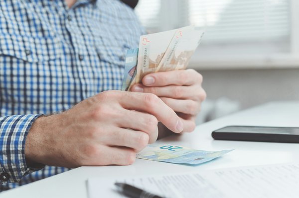 Portage salarial Strasbourg : Les avantages et le choix de l'agence